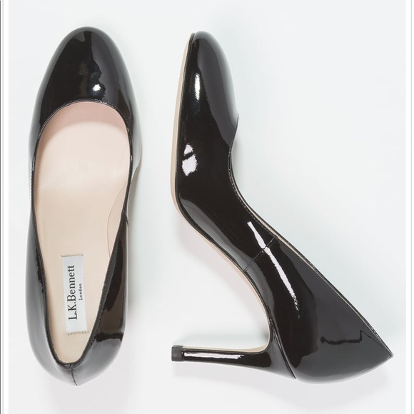 black leather courts